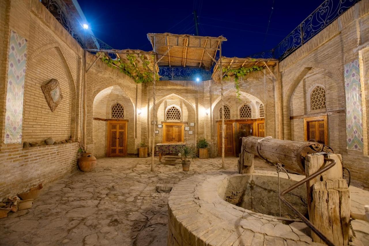 Karavansaray Khurjin Old ブハラ エクステリア 写真