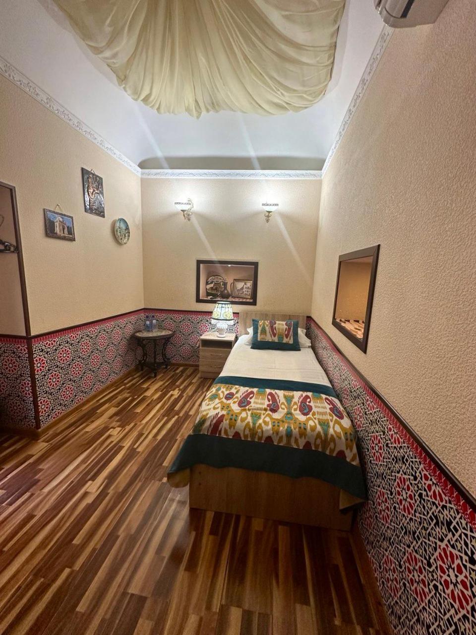 Karavansaray Khurjin Old ブハラ エクステリア 写真